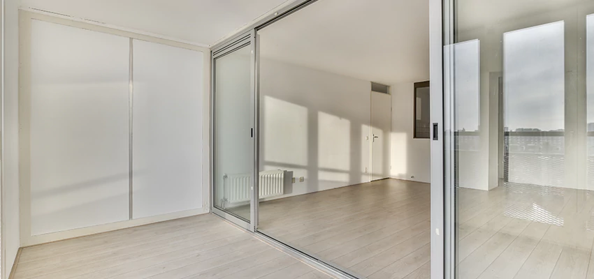 Patio Glass Sliding Door Lock in Oak Lawn, IL