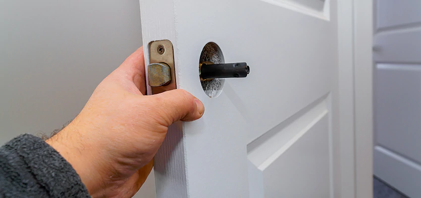 Nighttime Locksmith For Lock Repair in Oak Lawn, IL