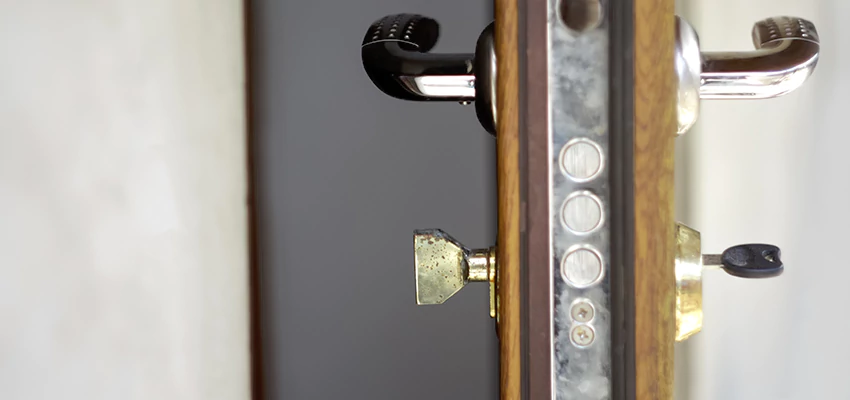 Holiday Emergency Locksmith in Oak Lawn, Illinois