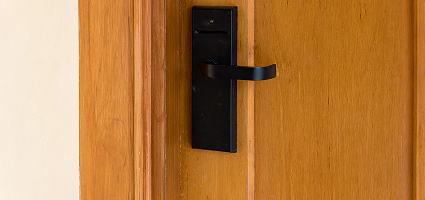 Security Gates For Home Invasion Prevention in Oak Lawn, Illinois