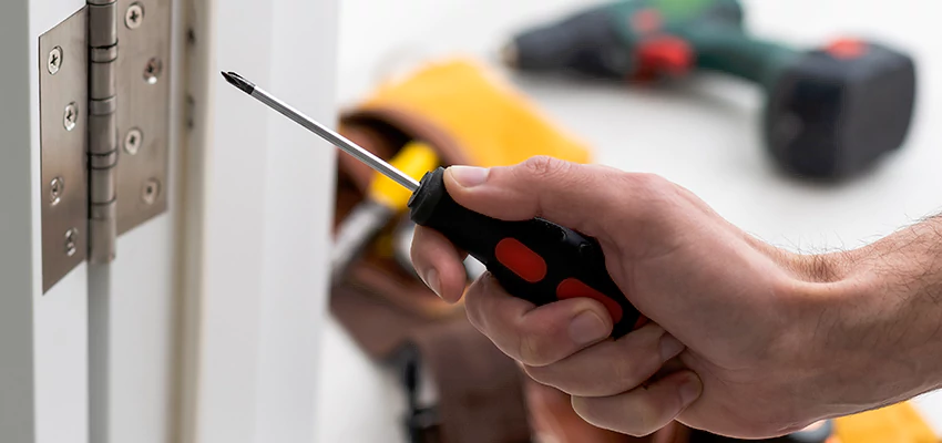 Holiday Emergency Locksmith in Oak Lawn, Illinois