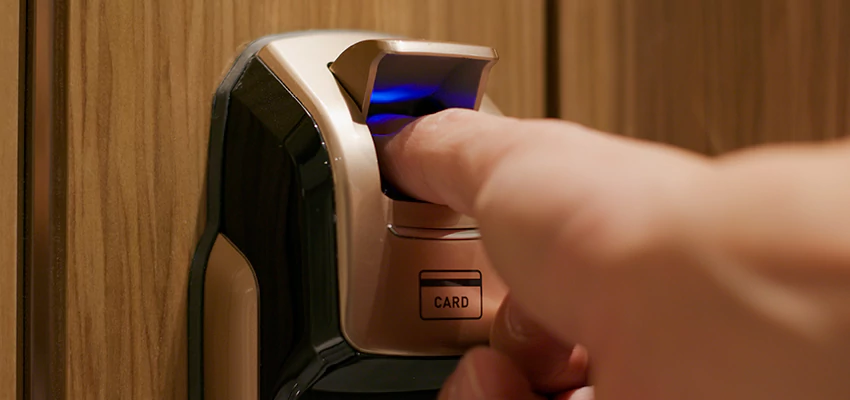 Locksmith Company For Window Lock Installation in Oak Lawn, Illinois