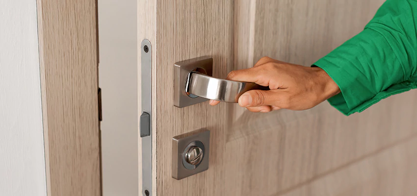 Garage Door Lock Reinforcements in Oak Lawn, Illinois