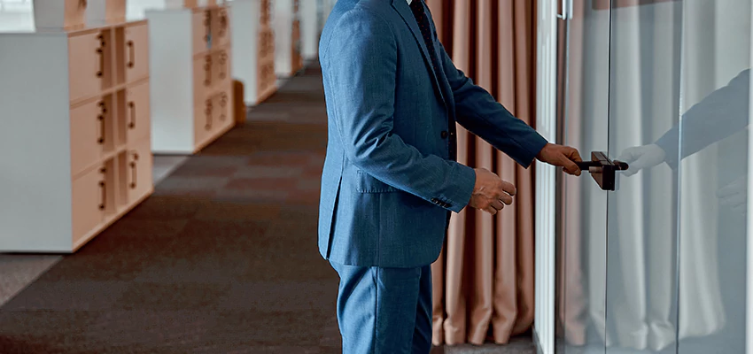 Commercial Glass Door Locks in Oak Lawn, IL