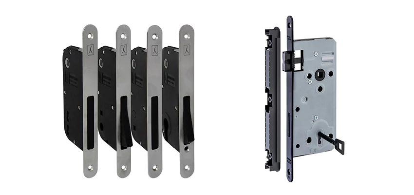 Locksmith For Magnetic Door Locks in Oak Lawn, IL