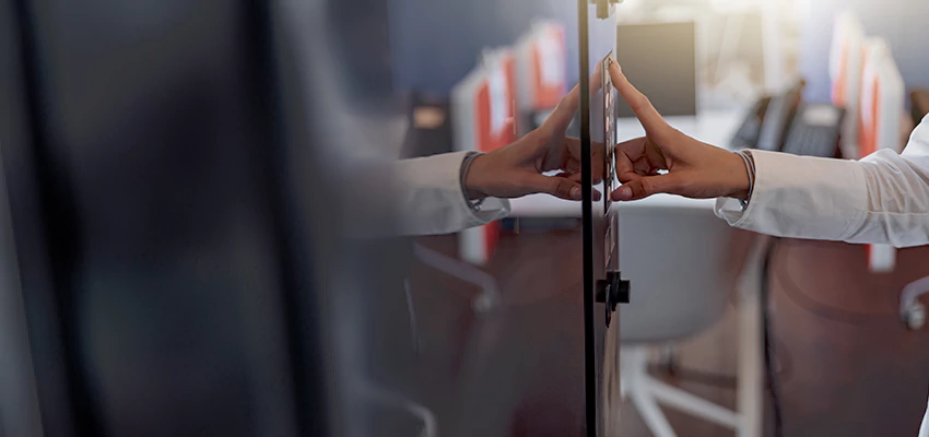 Property Management Locksmith For Key Programming in Oak Lawn, IL