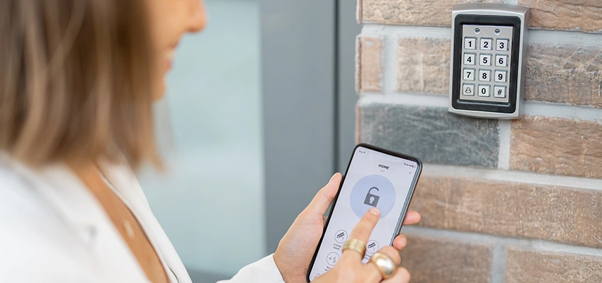 Bluetooth Cylinder Biometric Lock Maintenance in Oak Lawn, IL