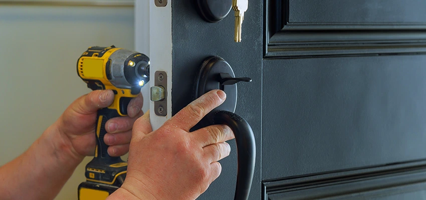 Sliding Door Lock Repair in Oak Lawn, IL