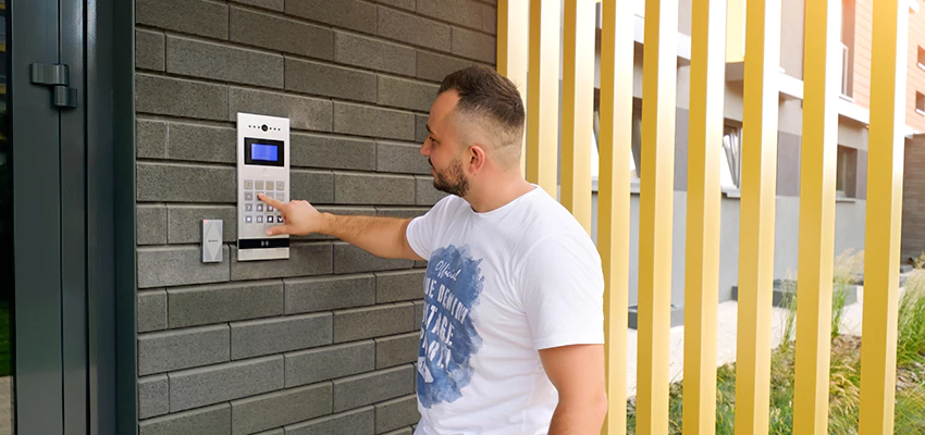 Locksmith Company For Smart Lock System Installation in Oak Lawn, Illinois